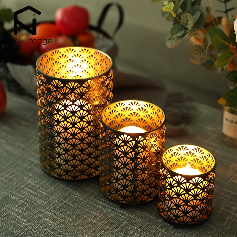 Scallop Pattern Metal Candle Holder - happyhousedecor.com